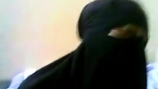 Niqab egypt pummel in white beautiful vag
