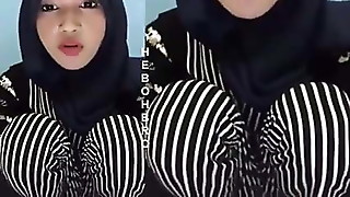 hijab enjoys to drink jism