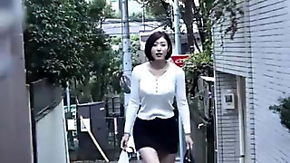 instruct me to penetrate sisters