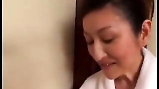 A real mom and a daughter's tale